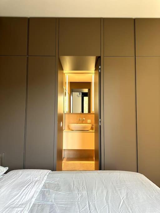 Riva 22 Apartment Lugano Bagian luar foto